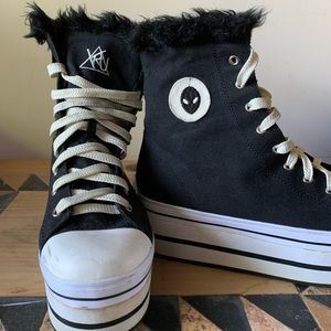 YRU platform alien high tops